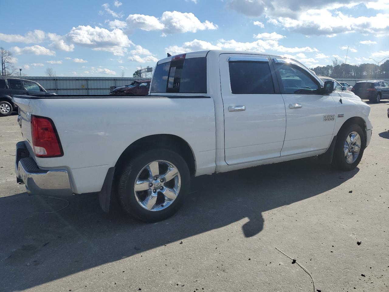 1C6RR6LT8GS312157 2016 Ram 1500 Slt