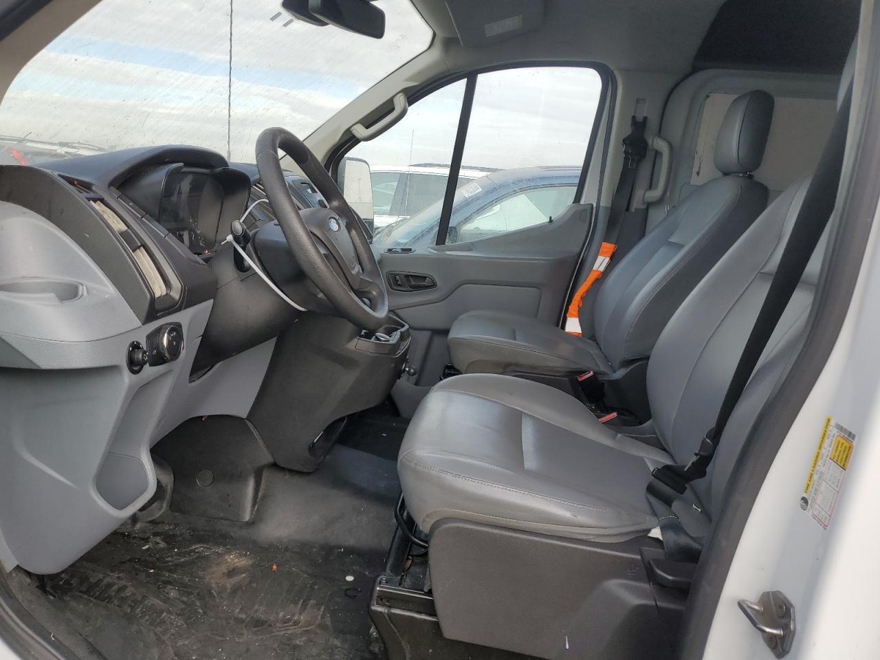 1FTYR1ZM0JKB02635 2018 Ford Transit T-250