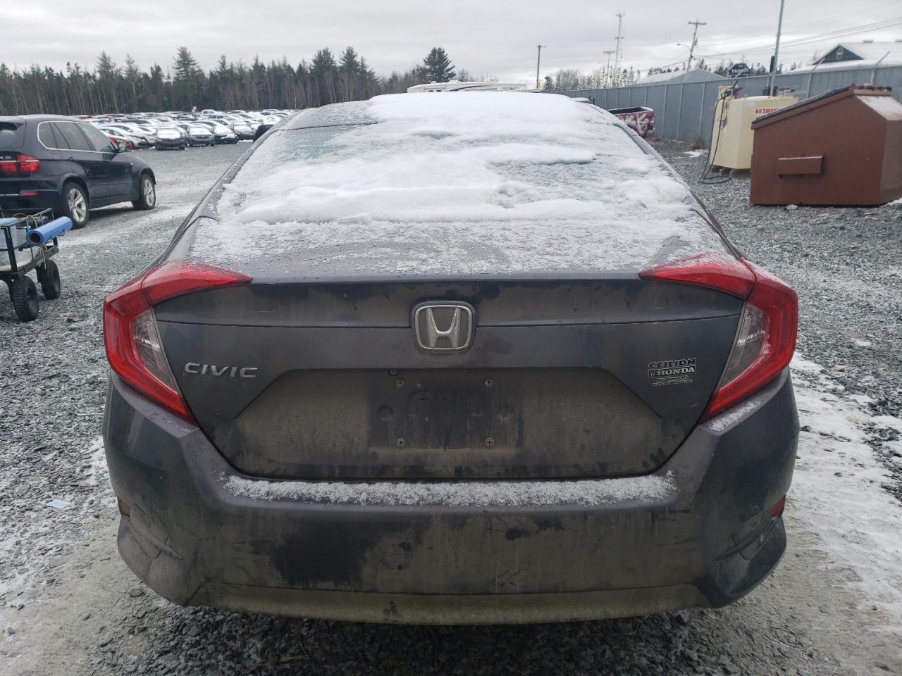 2HGFC2F53JH021844 2018 Honda Civic Lx