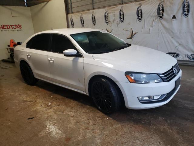 1VWAT7A38FC086885 | 2015 VOLKSWAGEN PASSAT S