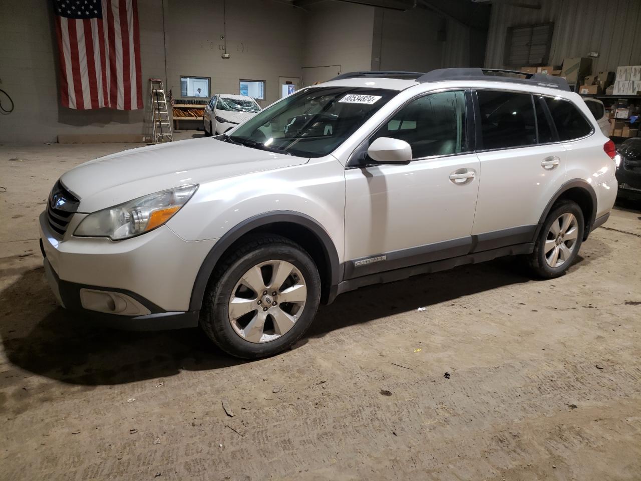 4S4BRDKC2B2442102 2011 Subaru Outback 3.6R Limited