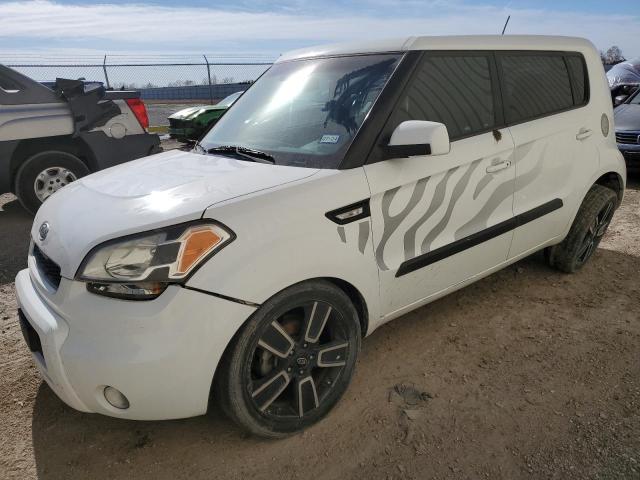 2011 Kia Soul +