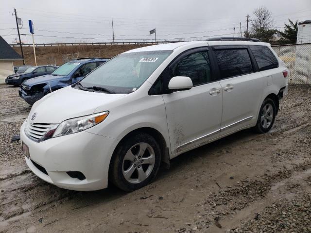 2017 Toyota Sienna LE