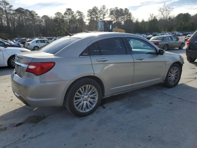 2013 Chrysler 200 - Image 3