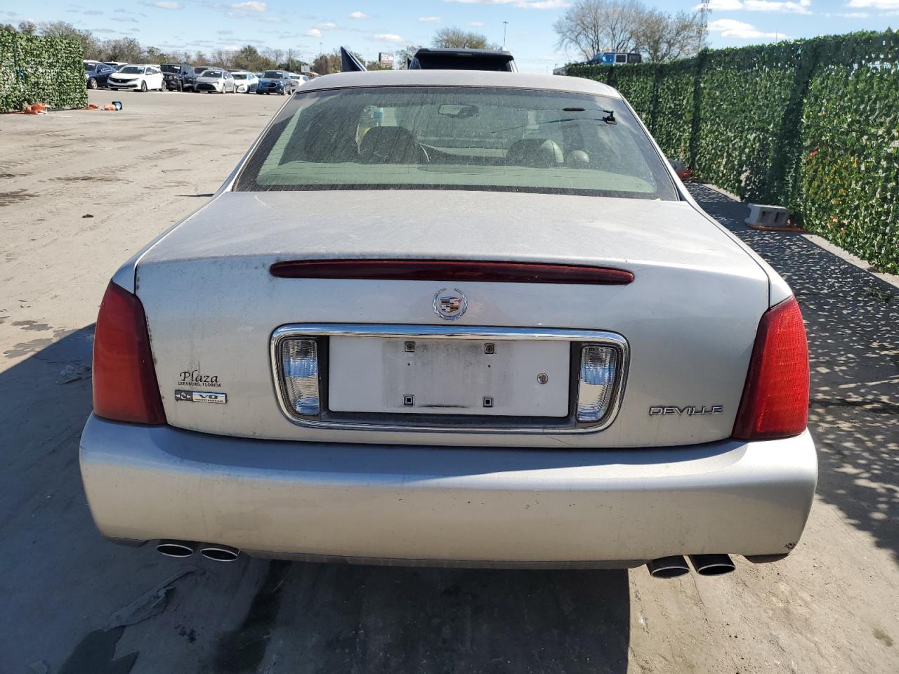 1g6kd54y44u230376 1G6KD54Y44U230376 2004 Cadillac Deville