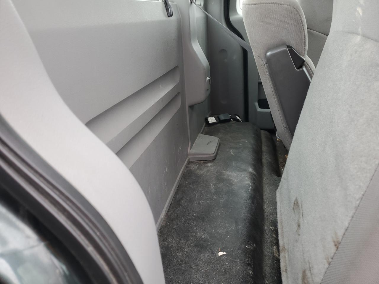 1FTRF12265NB43359 2005 Ford F150