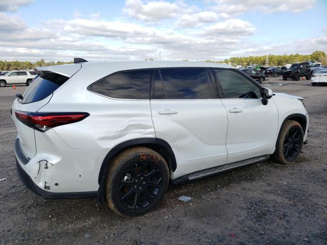 VIN 5TDZZRAH2NS133935 2022 Toyota Highlander, L no.3