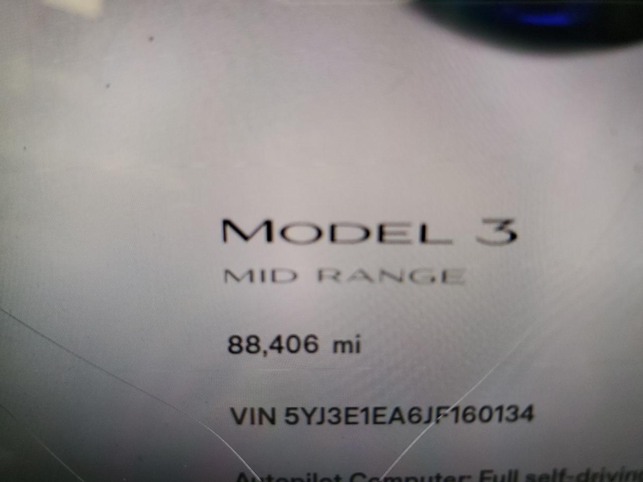 2018 Tesla Model 3 vin: 5YJ3E1EA6JF160134