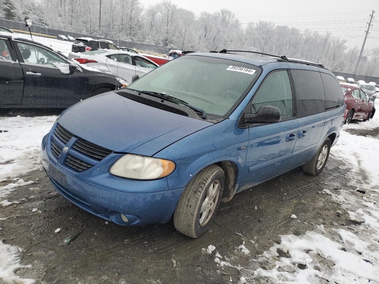 2D4GP44L05R346085 2005 Dodge Grand Caravan Sxt