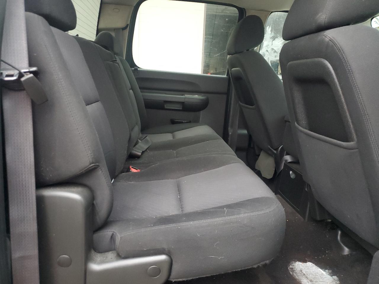 3GCPCSE03BG119850 2011 Chevrolet Silverado C1500 Lt