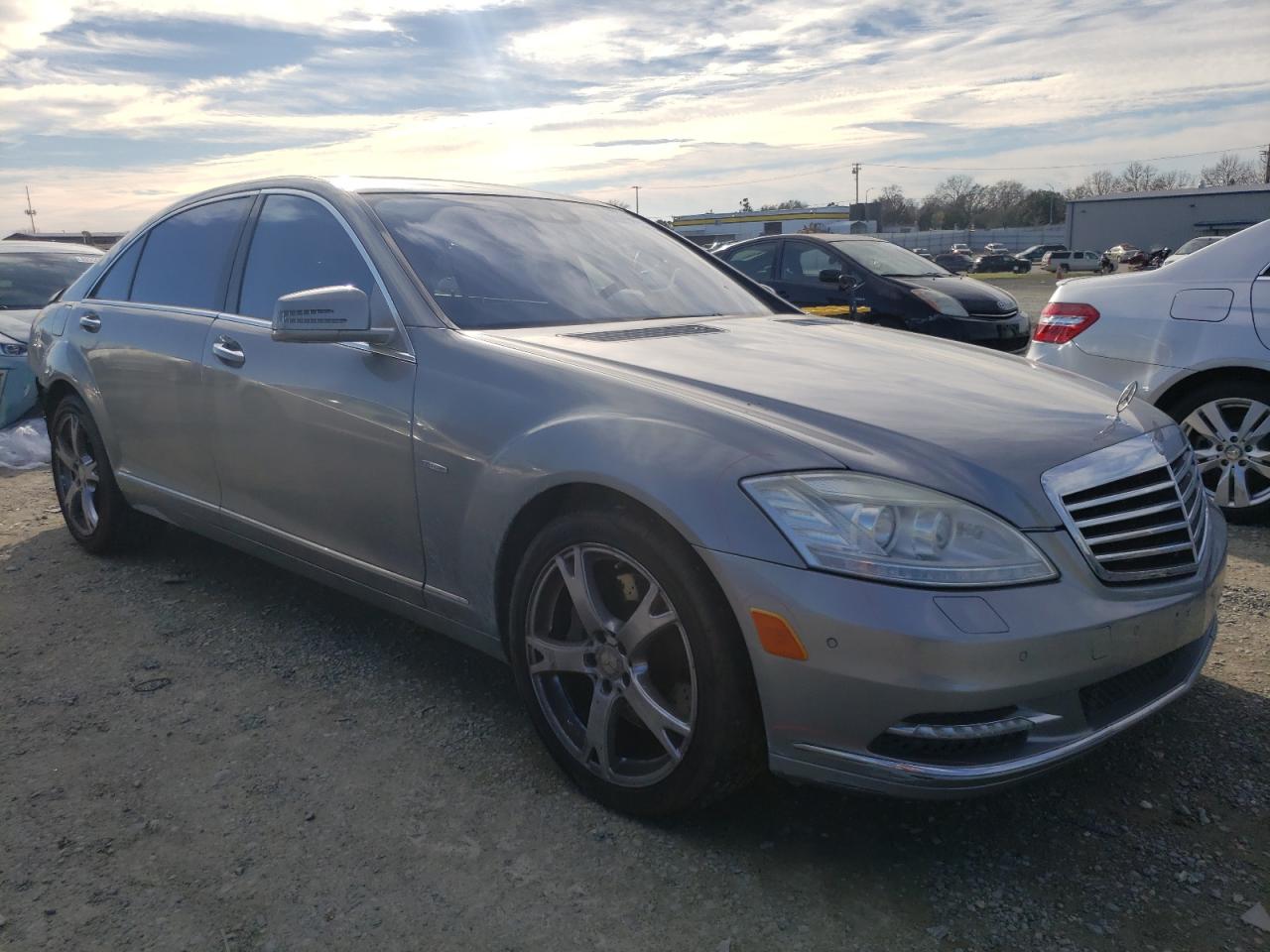 2012 Mercedes-Benz S 550 vin: WDDNG7DB7CA430179