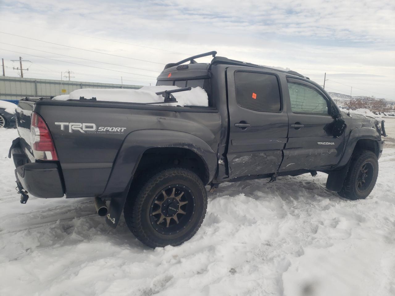 2014 Toyota Tacoma Double Cab vin: 3TMLU4EN8EM152125