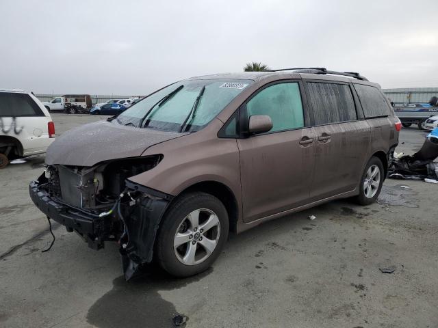 2020 Toyota Sienna LE