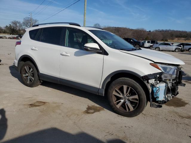 2T3RFREVXHW570805 | 2017 Toyota rav4 xle