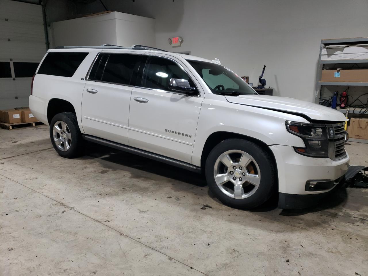 2016 Chevrolet Suburban K1500 Ltz vin: 1GNSKJKC6GR174393