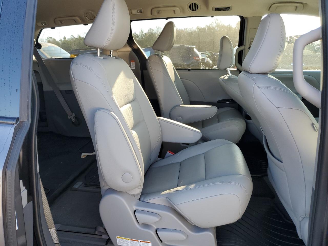 VIN: 5TDDZ3DC8LS248950 2020 TOYOTA All Models