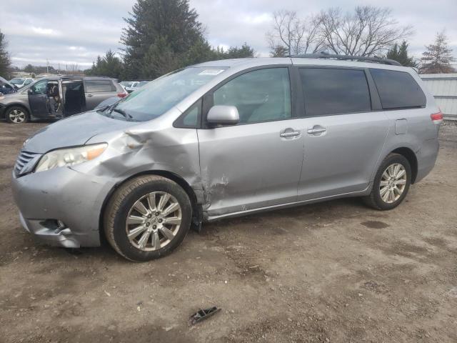 2012 Toyota Sienna XLE