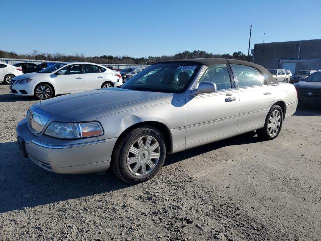 2003 Lincoln Town Car Cartier