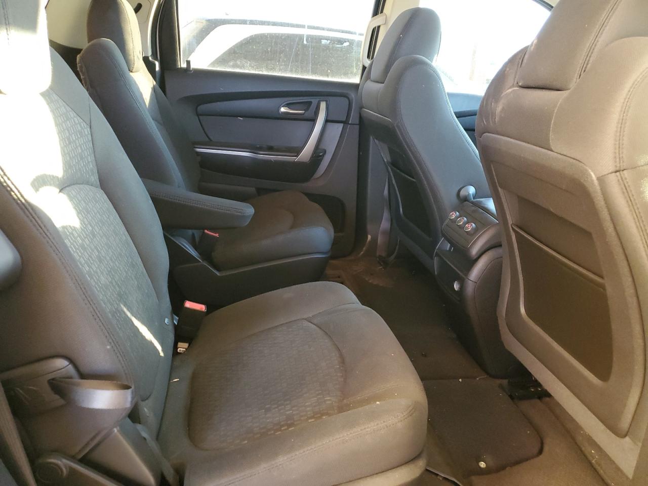 1GKLVLED6AJ100860 2010 GMC Acadia Sle