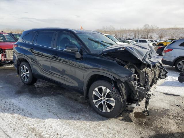 VIN 5TDKDRBH1PS018745 2023 Toyota Highlander, L no.4