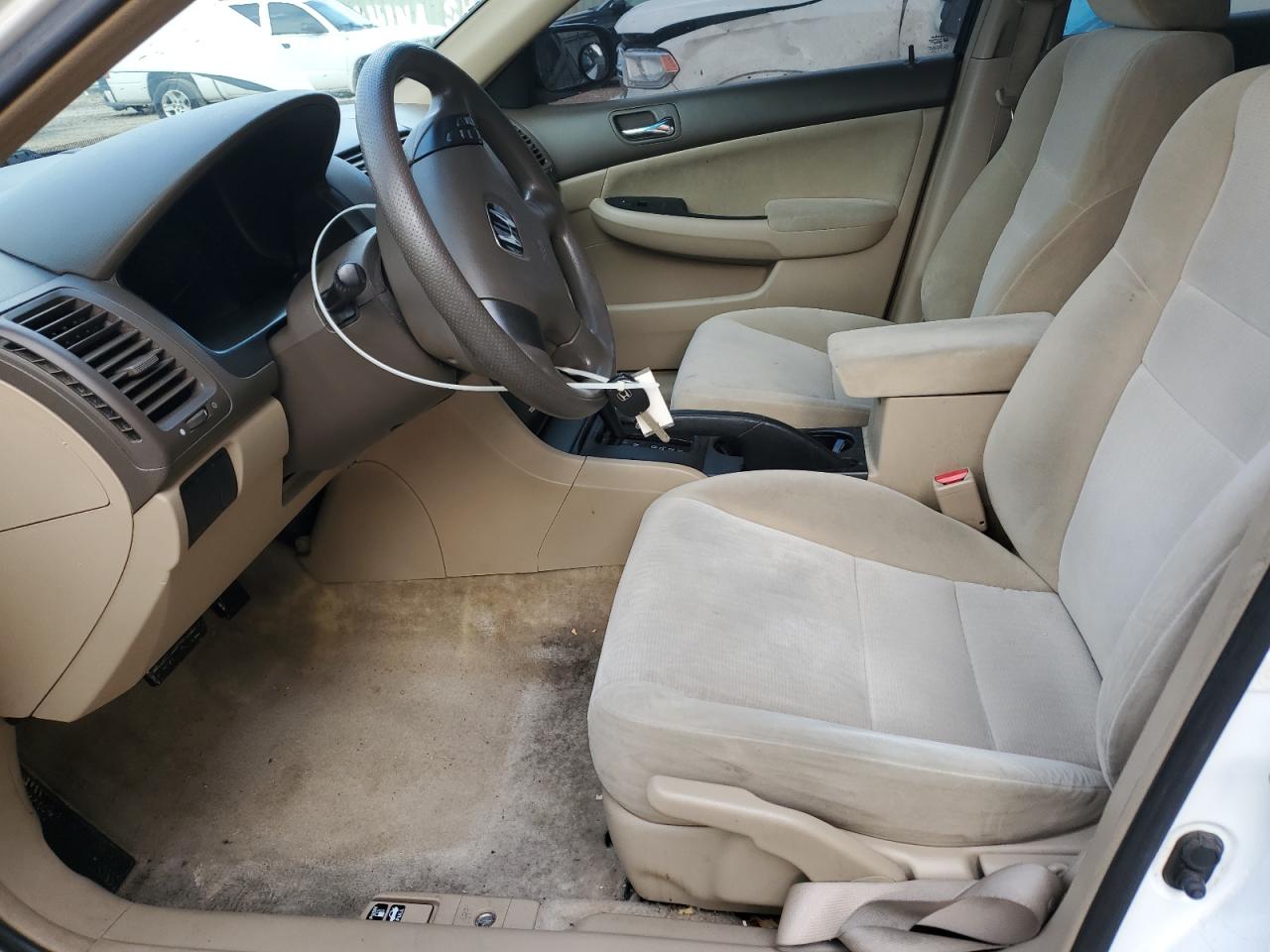 1HGCM56394A168608 2004 Honda Accord Lx