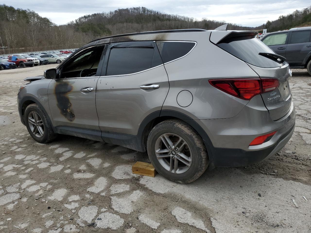 5NMZUDLB6JH090014 2018 Hyundai Santa Fe Sport