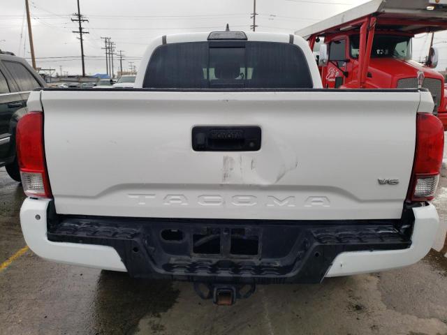 5TFAZ5CN3JX063083 | 2018 TOYOTA TACOMA DOU