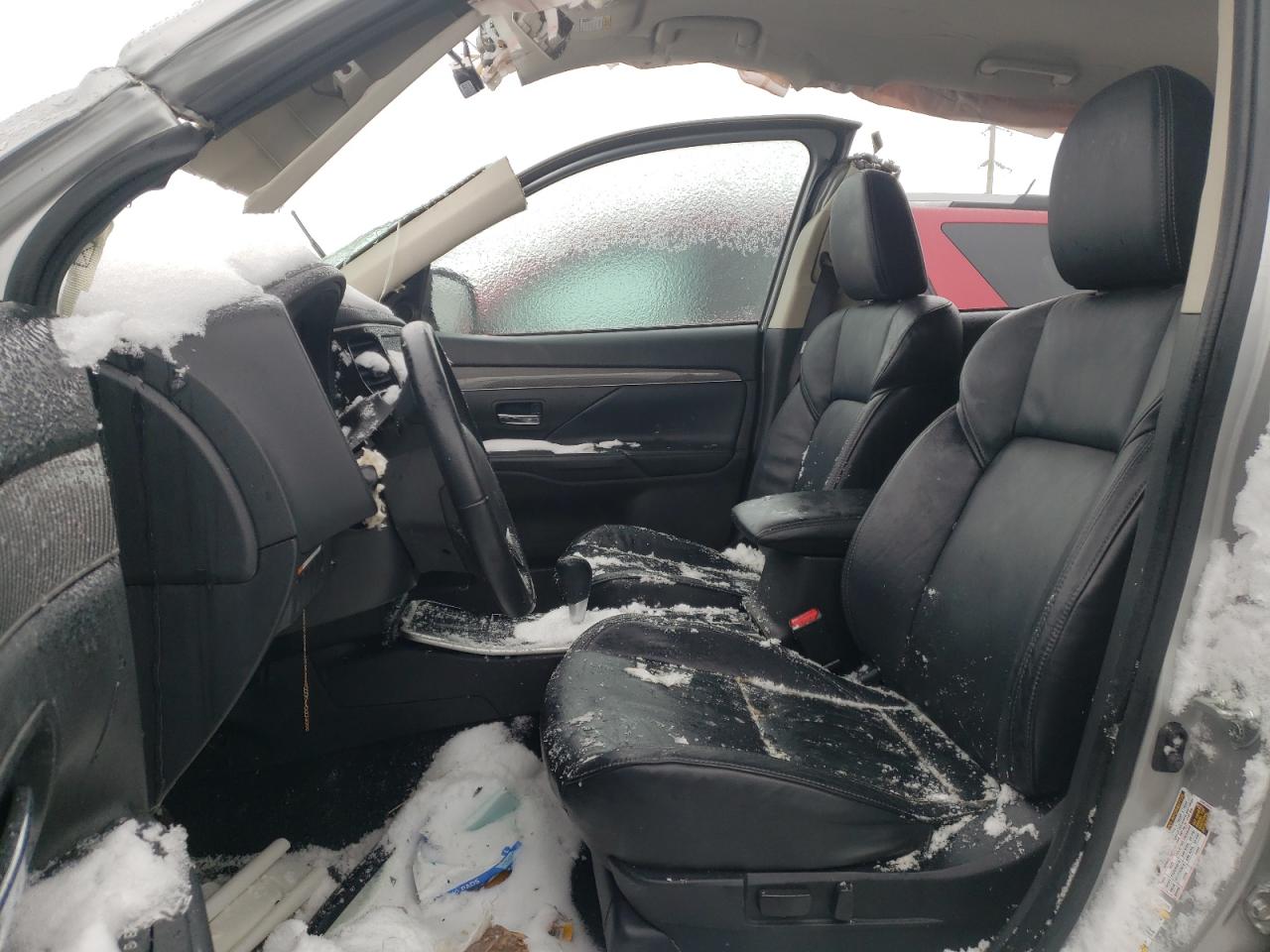 JA4AZ3A34KZ038943 2019 Mitsubishi Outlander Se