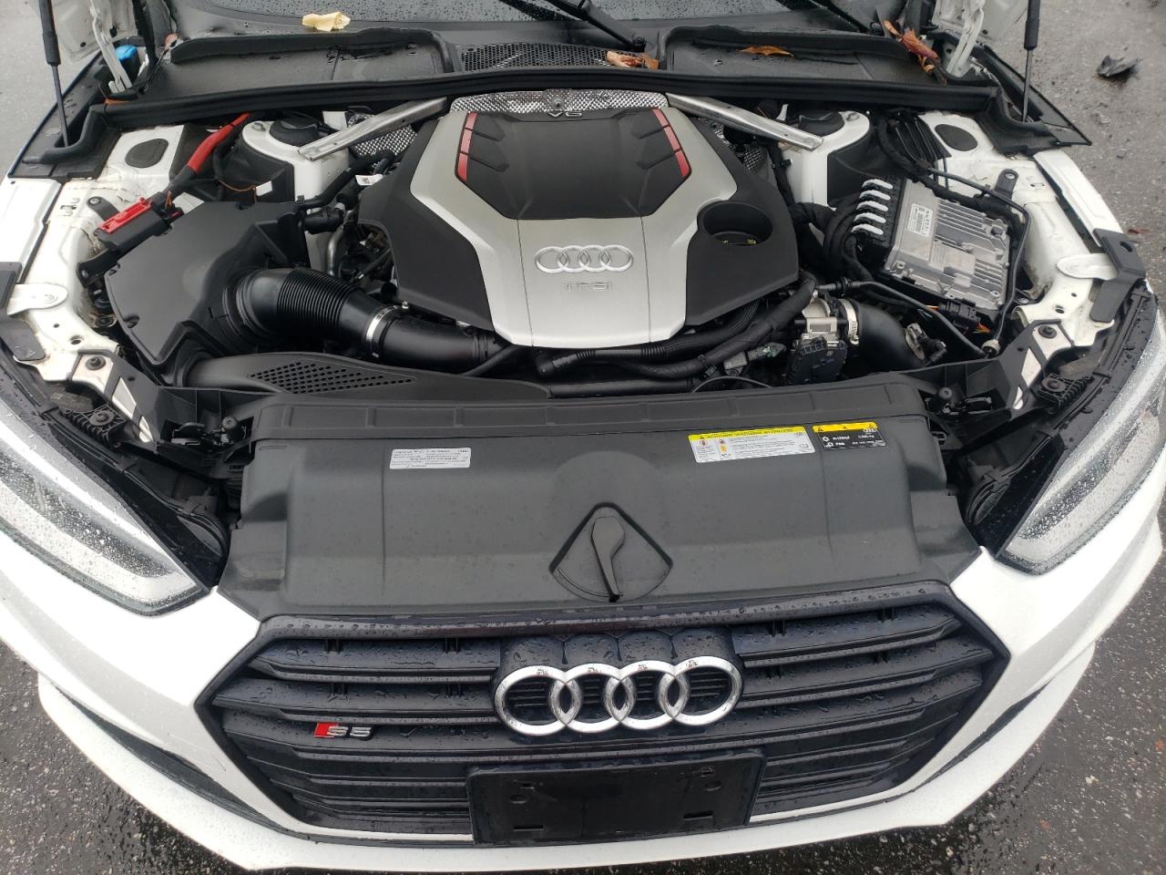 WAUB4CF50KA059240 2019 Audi S5 Premium Plus