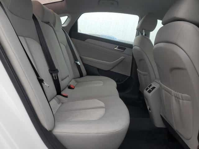2019 HYUNDAI SONATA PLU KMHE14L26KA093400