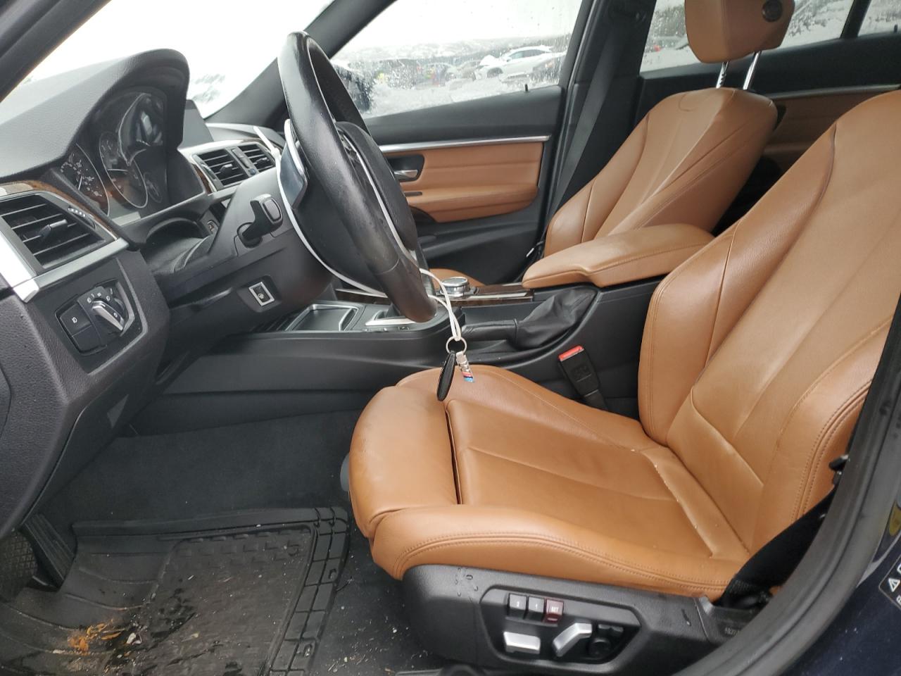 WBA8E3G54GNU38487 2016 BMW 328 Xi Sulev