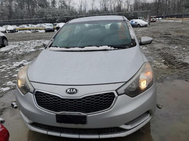 KNAFK4A6XF5435227 | 2015 KIA FORTE LX