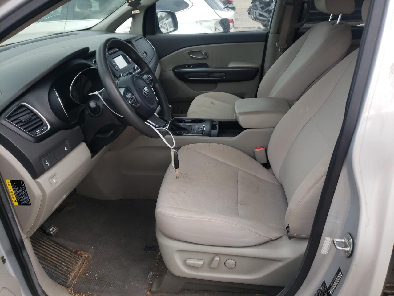 KNDMB5C1XG6107822 2016 Kia Sedona Lx