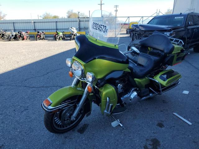 2011 HARLEY-DAVIDSON FLHTCU 1HD1FC413BB648882