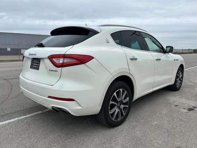 VIN ZN661XUL8HX252732 2017 Maserati Levante, Luxury no.4