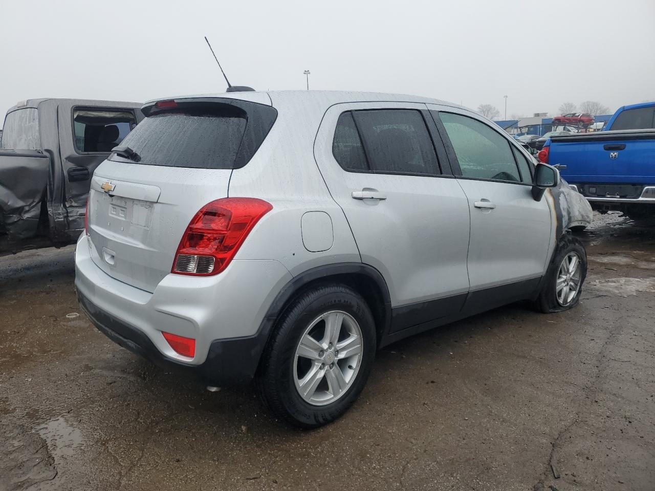 KL7CJKSB9MB304228 2021 Chevrolet Trax Ls