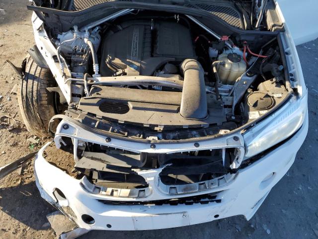 5UXKR0C59J0X94132 2018 BMW X5, photo no. 11