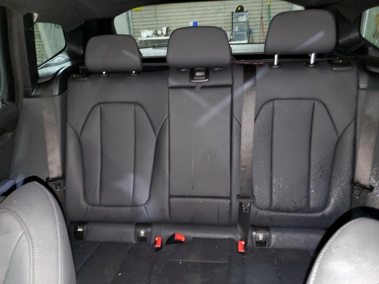 Фото: 5UXTS1C0XL9D47281 - 10