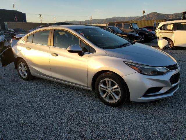 Image 4 of 2018 Chevrolet Cruze salvage vehicle - Lot #38027994 at Copart