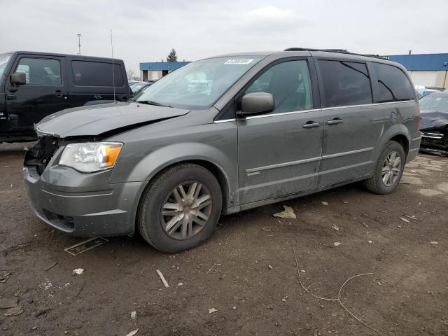 2010 Chrysler Town & Country Touring