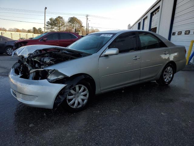 Lot #2392641269 2005 TOYOTA CAMRY LE salvage car