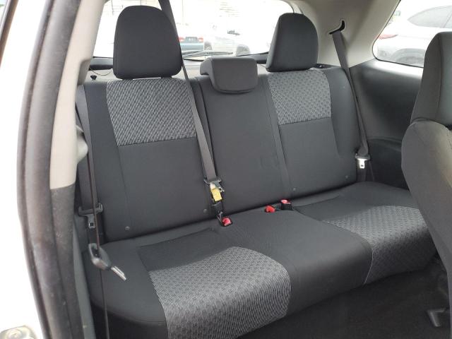 2015 TOYOTA YARIS VNKJTUD38FA021664