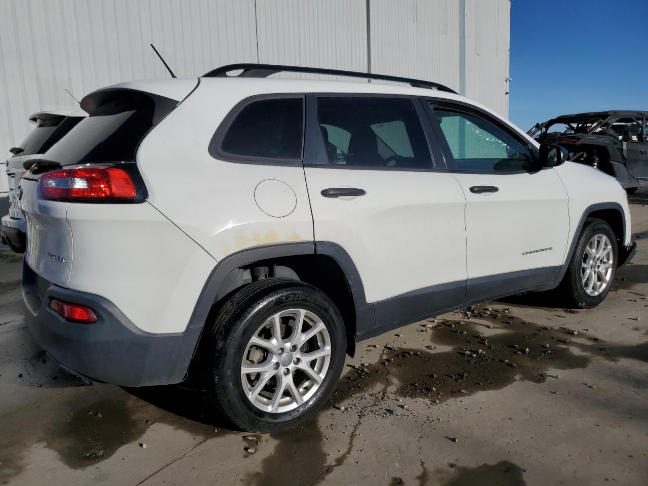 2016 Jeep Cherokee Sport vin: 1C4PJLAB3GW207616