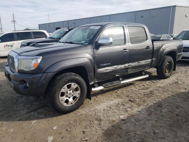 Toyota Tacoma 2011