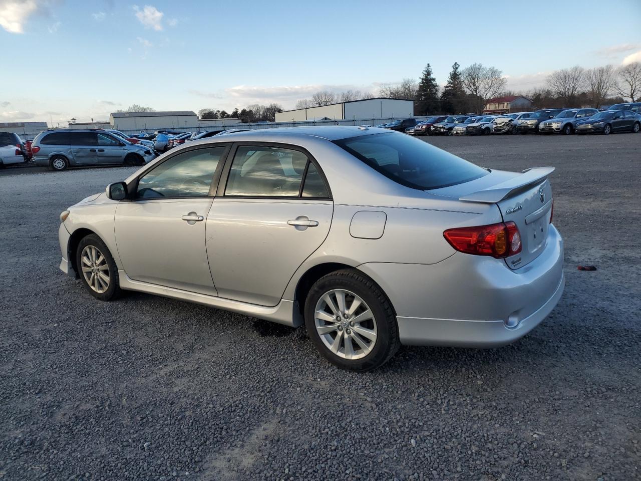 2T1BU4EE0AC435522 2010 Toyota Corolla Base
