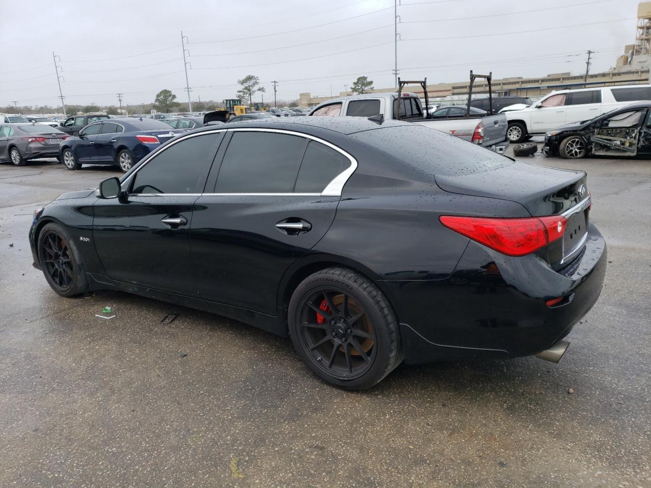 JN1FV7AP5HM851136 2017 Infiniti Q50 Red Sport 400