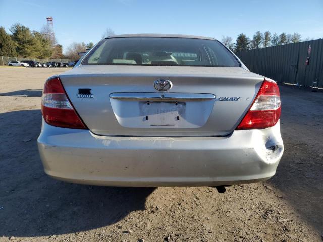 2004 Toyota Camry Le VIN: 4T1BE32K84U911195 Lot: 82917463