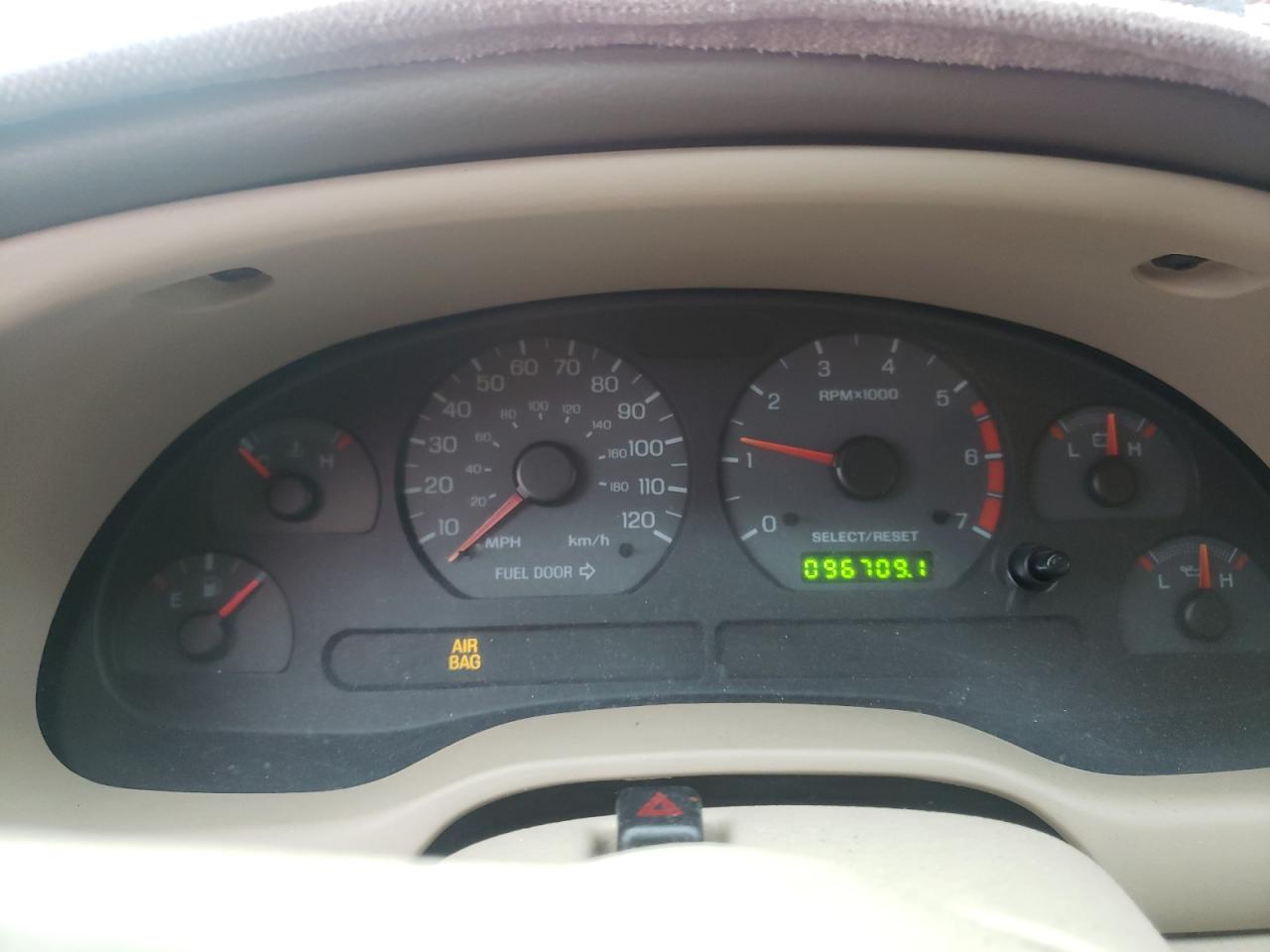 1FAFP40492F154387 2002 Ford Mustang