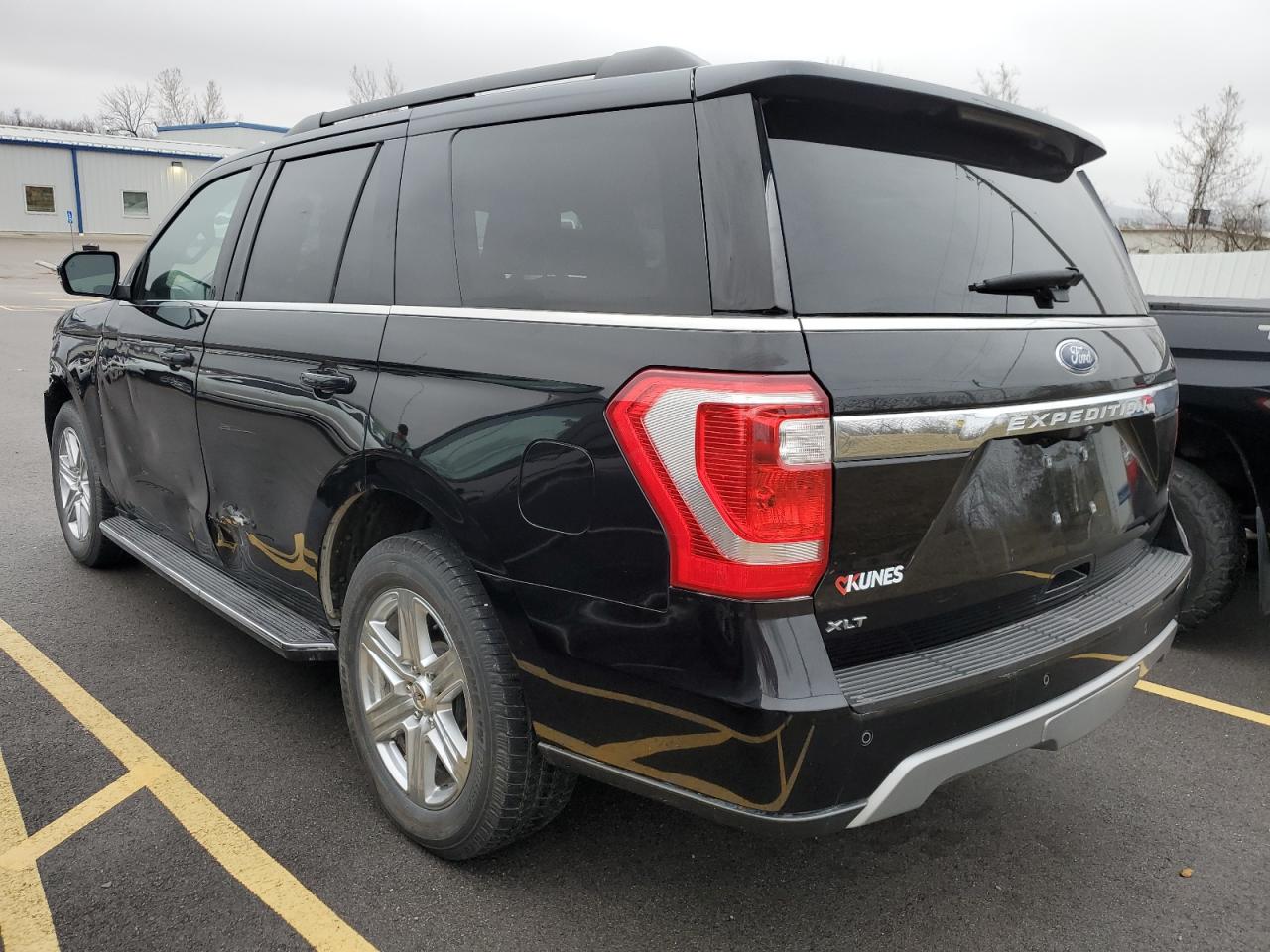 1FMJU1JTXKEA72087 2019 Ford Expedition Xlt