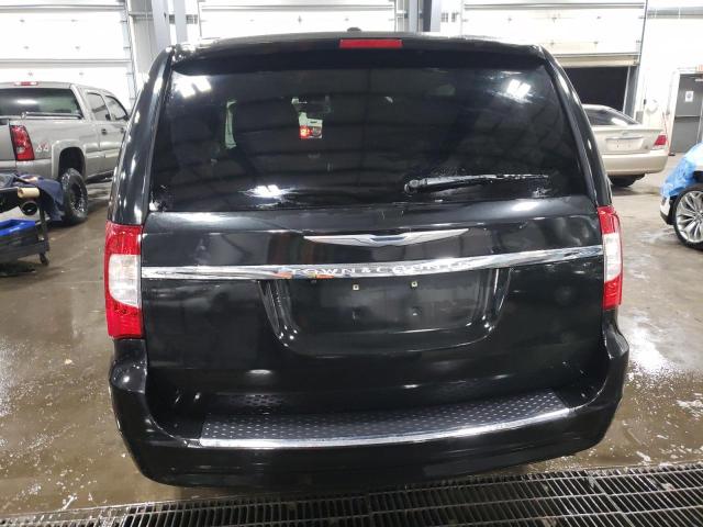 2015 Chrysler Town & Country - Image 6
